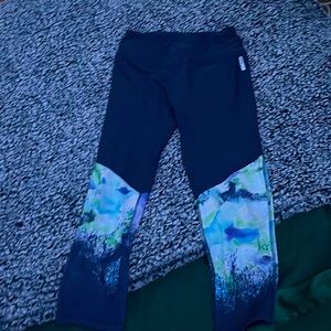 Leggings, athletic, very stretchy, slightly worn